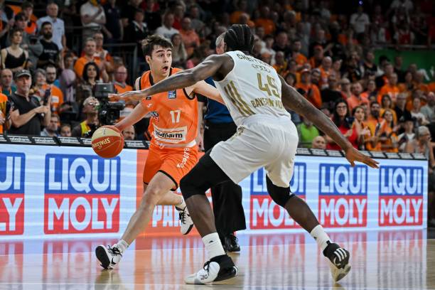 她的正反手 她的正反手